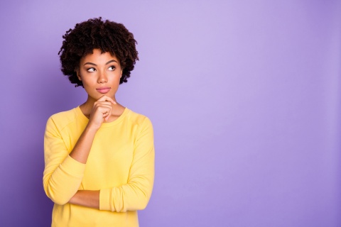 An insurance broker thinking about the differences between being a captive or independent agent, highlighting how independent agents can work with multiple insurance companies to offer clients more options.