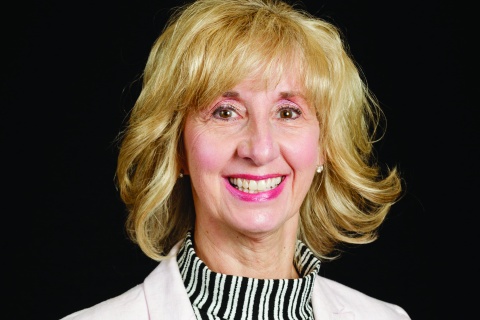 Lynn DePasquale headshot