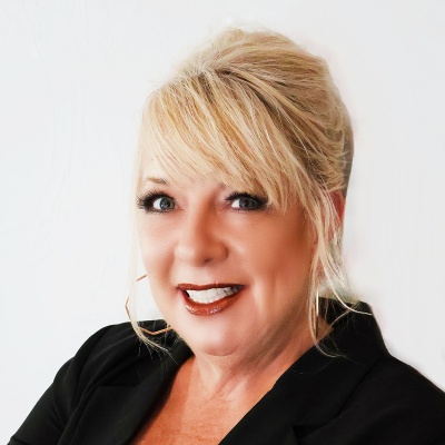 Kim Conlee Headshot